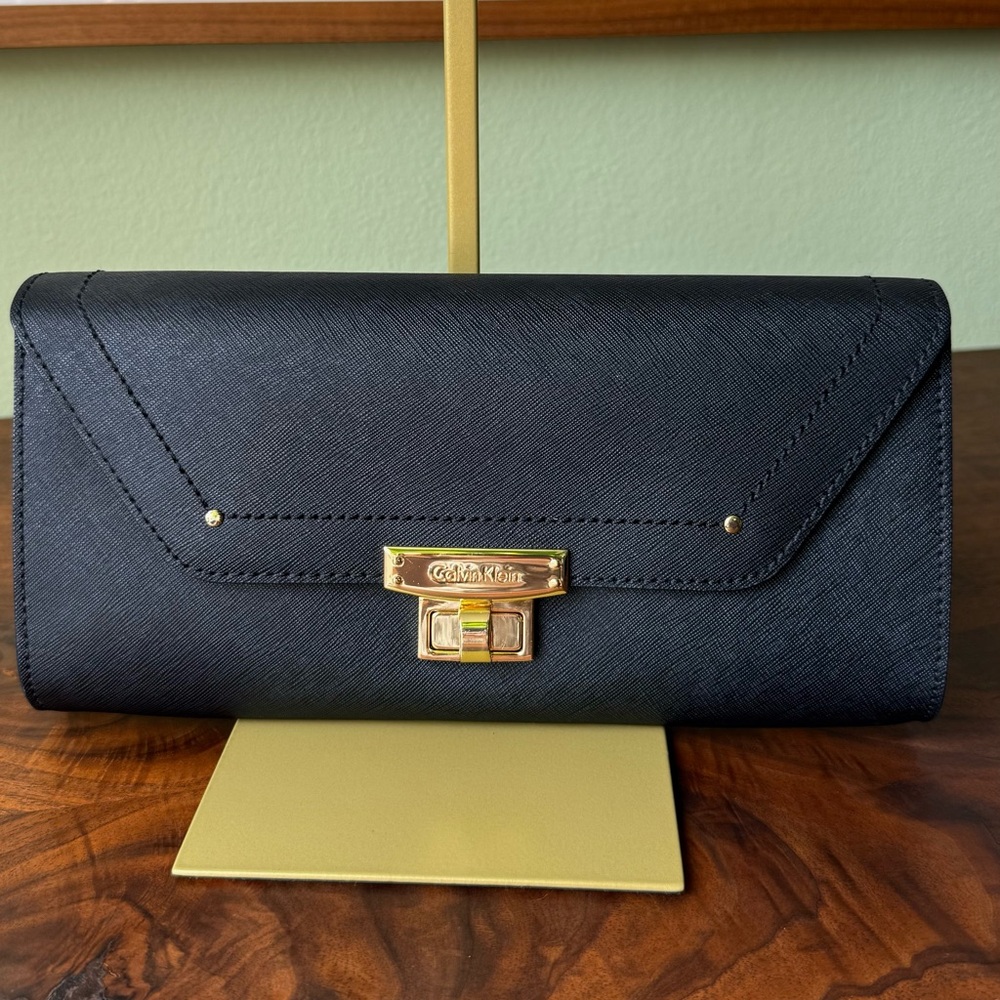 Calvin Klein Black Saffiano Envelope Clutch Gold Turn-Lock Evening Bag BNWT